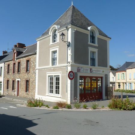 Beausejour Hotel Sainte-Suzanne  Екстериор снимка